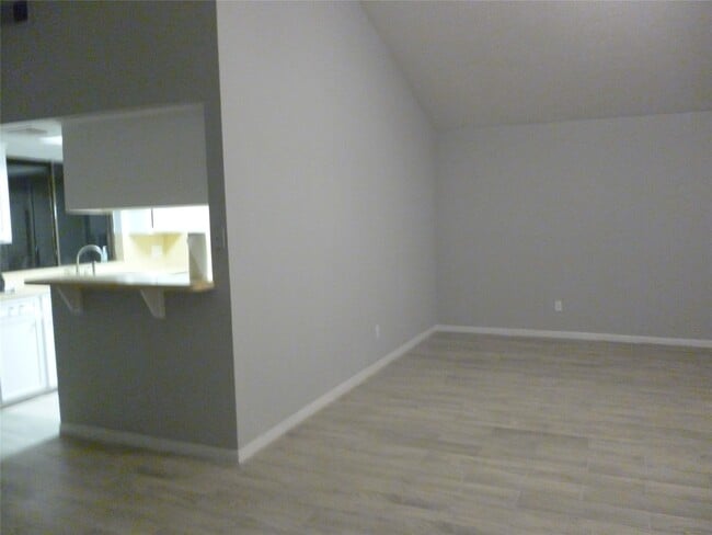 Photo - 2822 Mesquite Dr