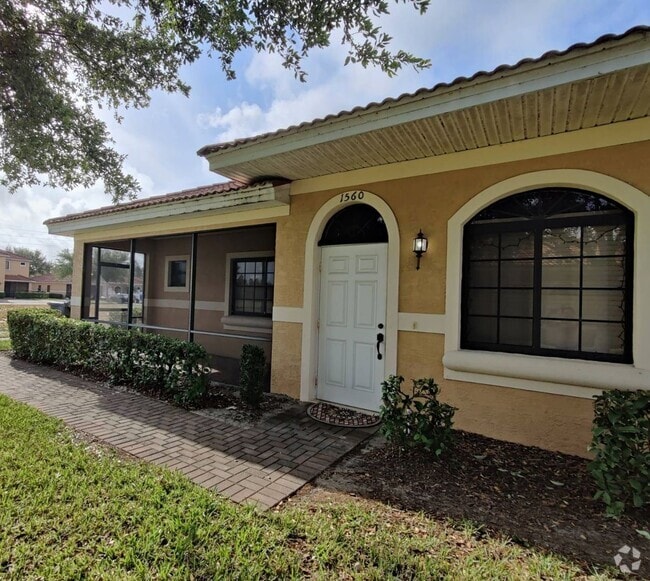 Building Photo - Charming 2Bed/ 2Bath in Poinciana Tuscany ... Rental
