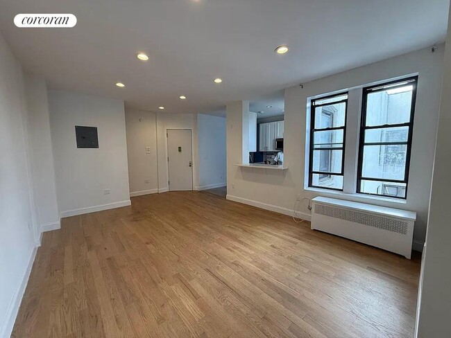 Photo - 2197 Ocean Ave