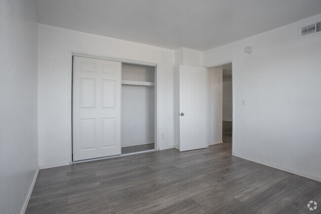 2HAB,1BA-850&nbsp;ft² - Bellevue Estates