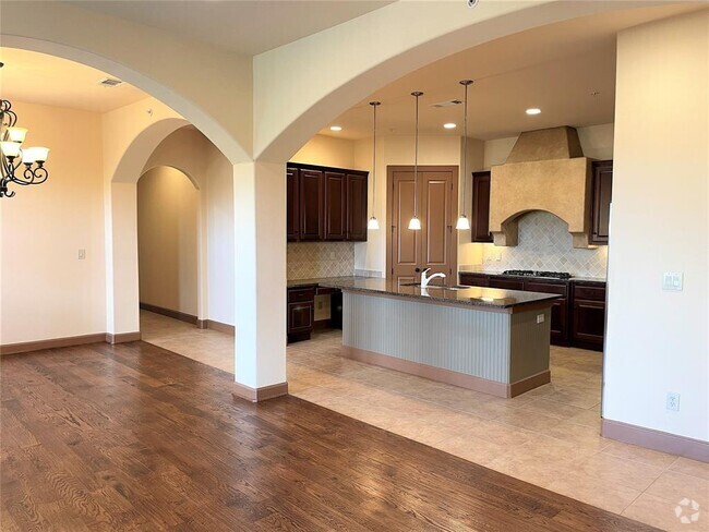 Building Photo - 555 Via Amalfi Unit 21072 Rental