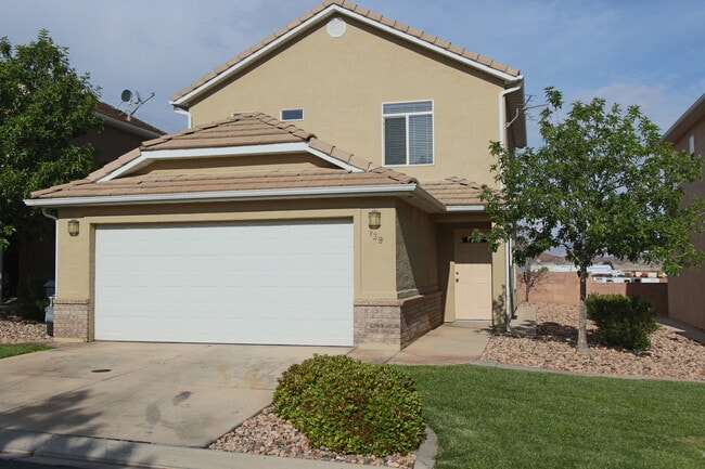 Building Photo - Fox Cove Unit