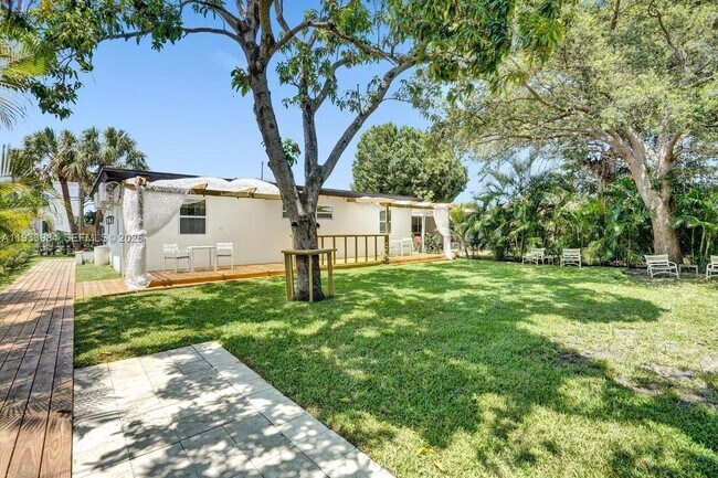 Photo - 208 SE 4th St Unidad 1-2