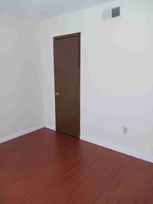 Photo - 3030 Congress Blvd