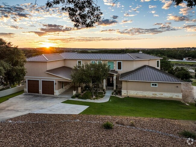 Building Photo - 1472 Kings Cove Dr Rental