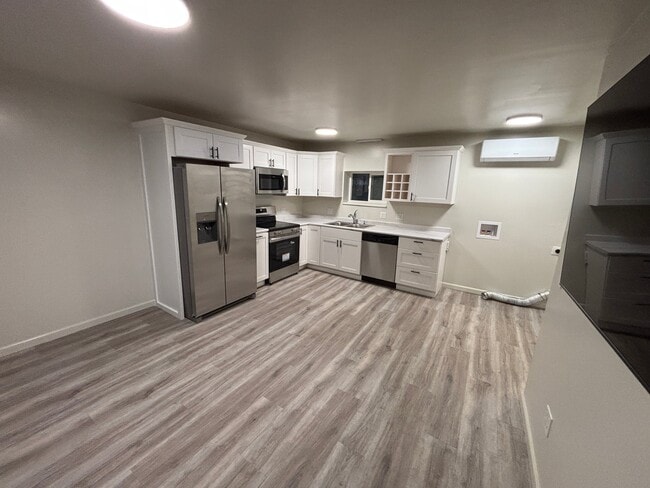 Photo - 1020 Lowell Ave S