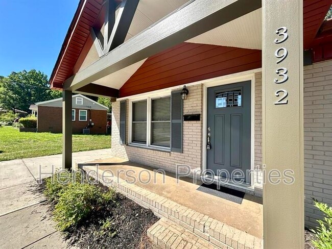 Photo - 3932 Slagle Dr