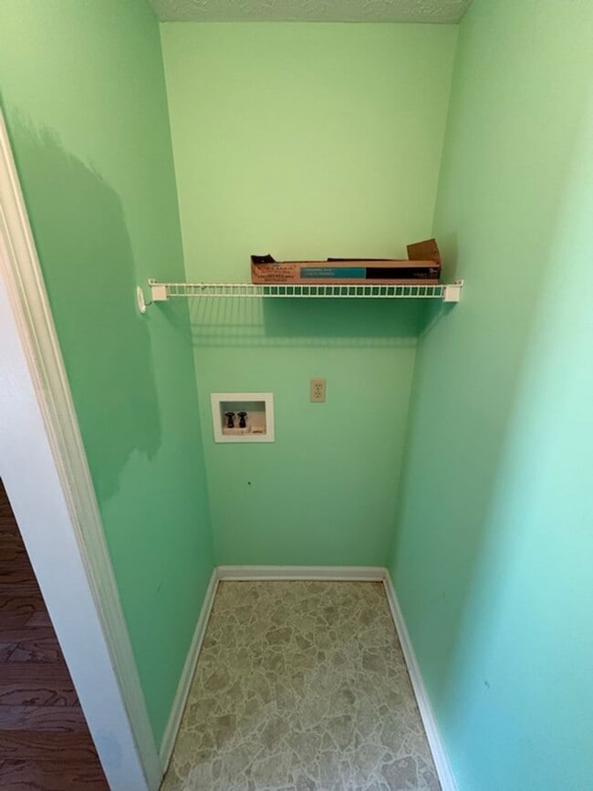 Photo - 1801 Brookline Ct