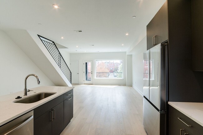 Photo - 125 South St Unit 201