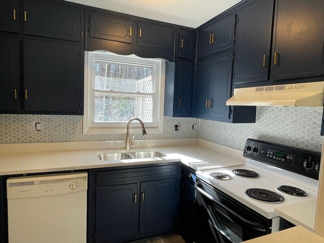 Photo - 4912 Valley Dale Ct