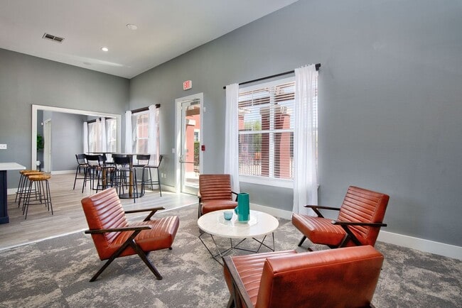 Photo - Villas at Zaragosa