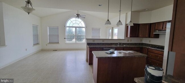 Building Photo - 1074 Grayson Dr Rental