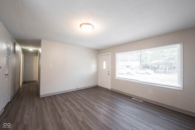 Photo - 4840 Leone Dr