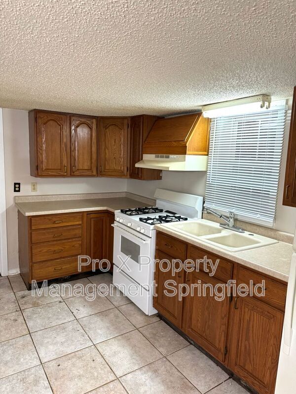 Photo - 2533 E Cherry St Unit D