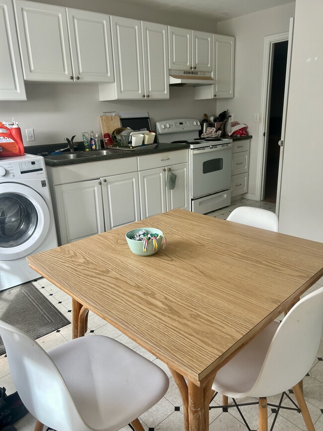 Photo - 116 Hanupaoa Pl