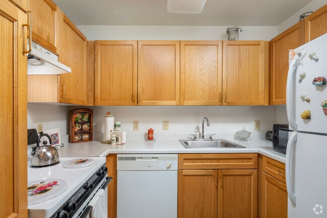 Kitchen - Augusta Springs