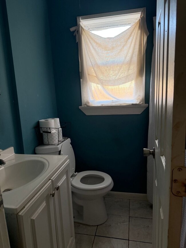 Photo - 1119 S Washburn Ave