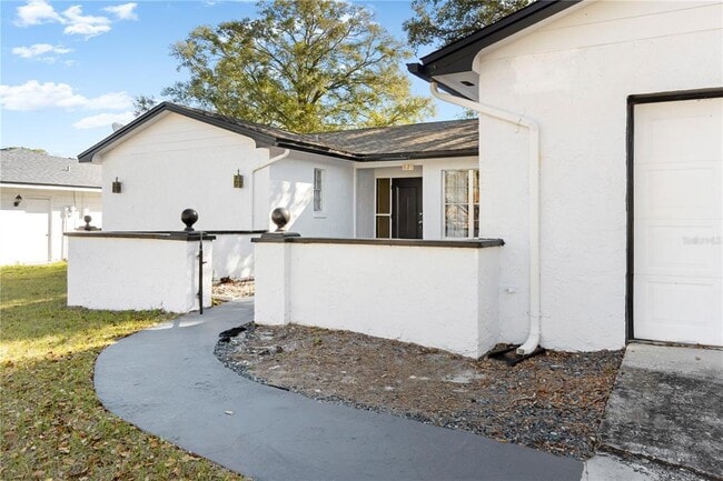Photo - 621 Ashberry Ln