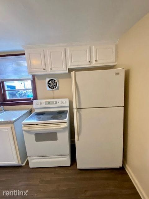 Photo - 2 br, 1 bath Duplex - 6 Jackson St  1 BA A...