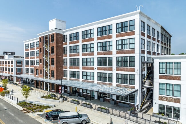 Building Photo - Conwood Flats Rental