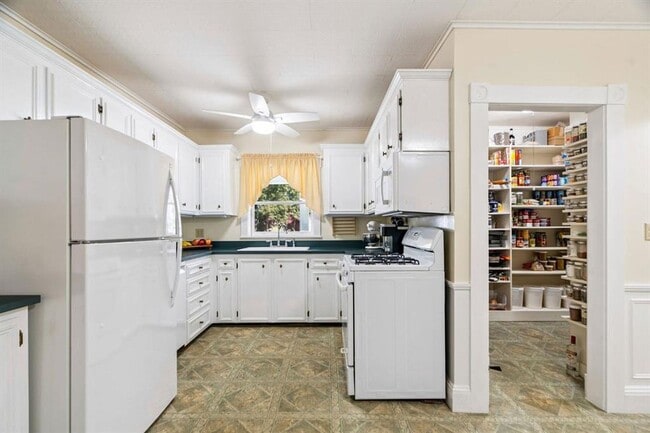 Photo - North Main Street Unit Apt. 1