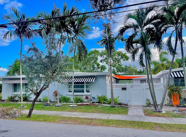 Photo - 1614 NE 7th St