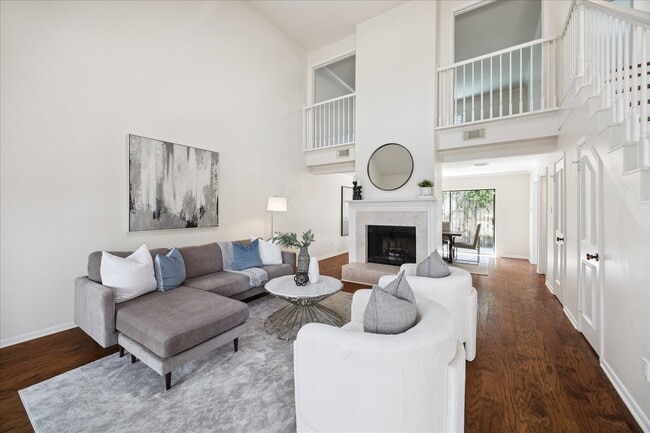 Photo - 2422 Nantucket Dr Unit C