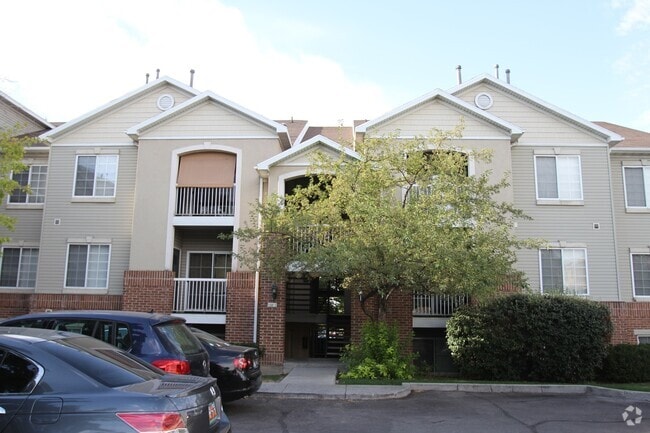 Building Photo - Updated Condo in Downtown Salt Lake City Unit I-11
