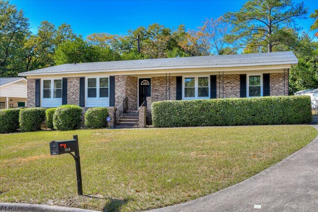 Photo - 3210 Trailwood Ct