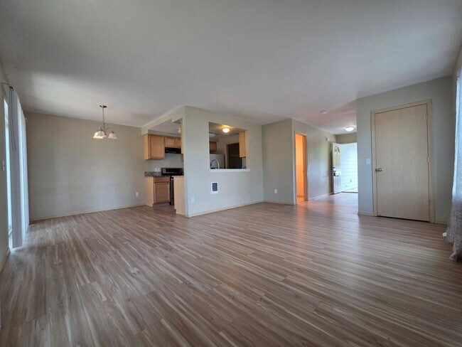 Photo - 3506 I St NE Unit 102