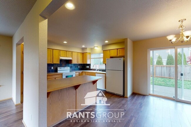 Photo - 6428 Candace Ct SE