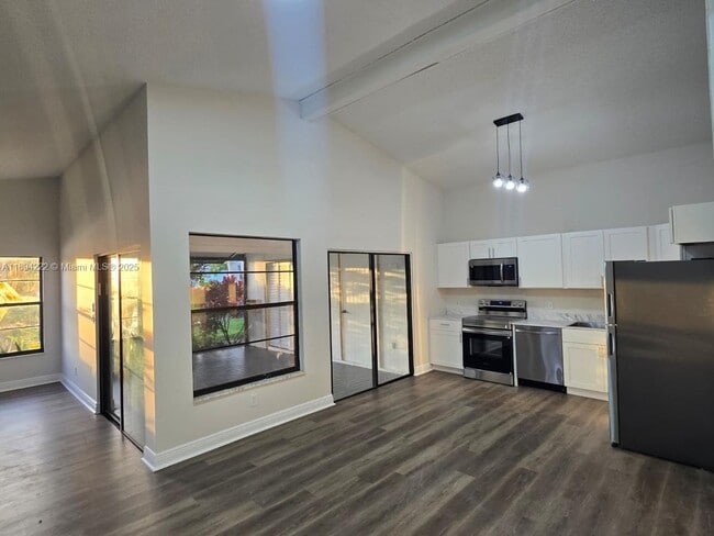 Photo - 4247 Willow Pond Cir