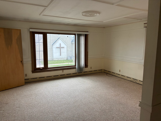 Photo - Hardin Unit D