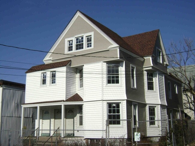 Building Photo - 126 James St Unit 126 3rd