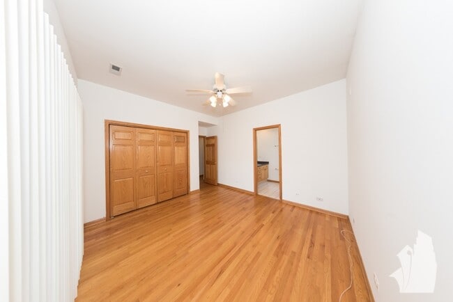 Photo - 2741 N Southport Ave Unit 2741-1S