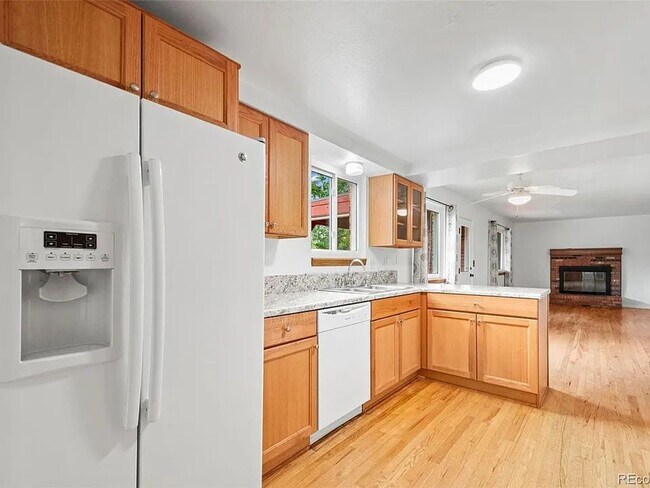 Photo - 7391 Coors Dr