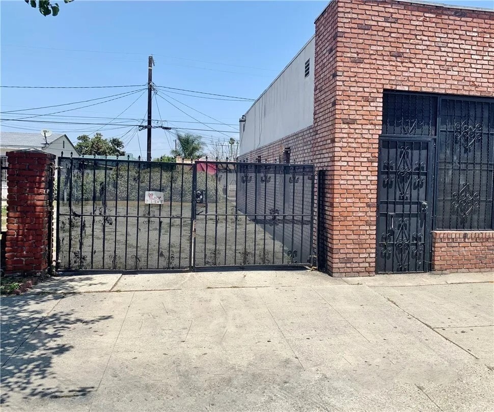 Photo - 1509 W Florence Ave