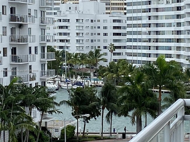 Photo - 1345 Lincoln Rd Unidad 704