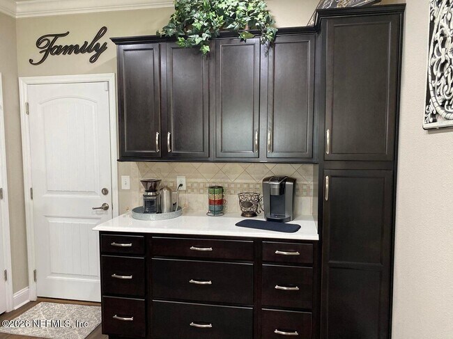 Photo - 7030 Butterfield Ct