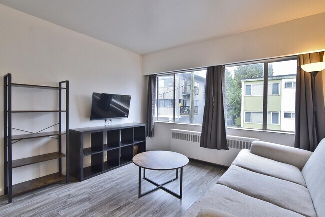 Photo - 1540 Haro St Unit 105