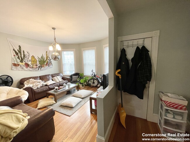 Photo - 19 Bucknam St