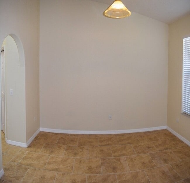 Photo - 10120 SE 67 TERR