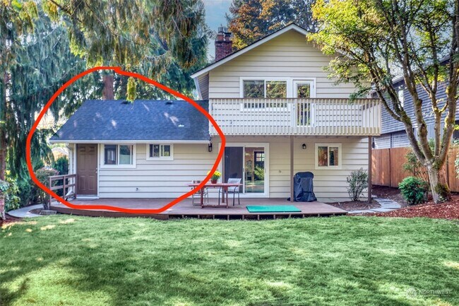 Photo - 1744 NE 92nd St