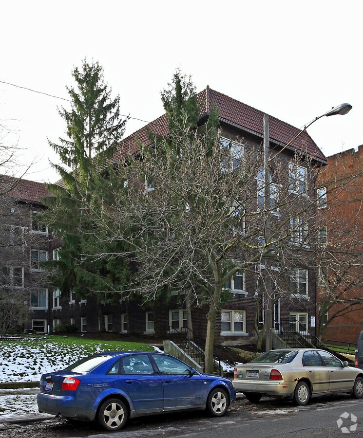 Photo - 2742-2750 Hampshire Rd