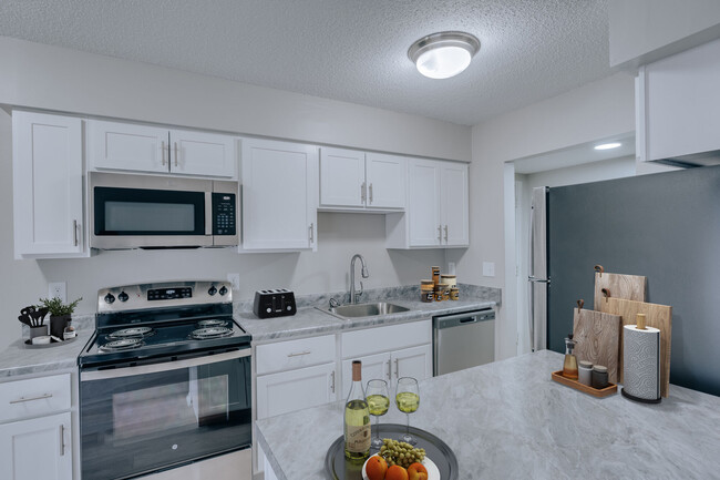 Photo - Cambridge on Ford