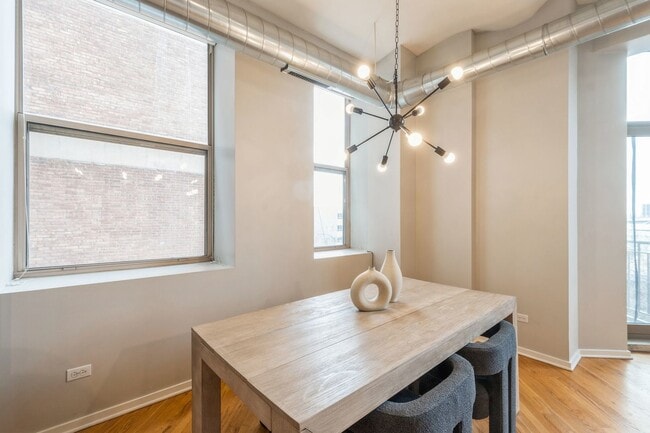 Photo - 500 S Clinton St Unit 330