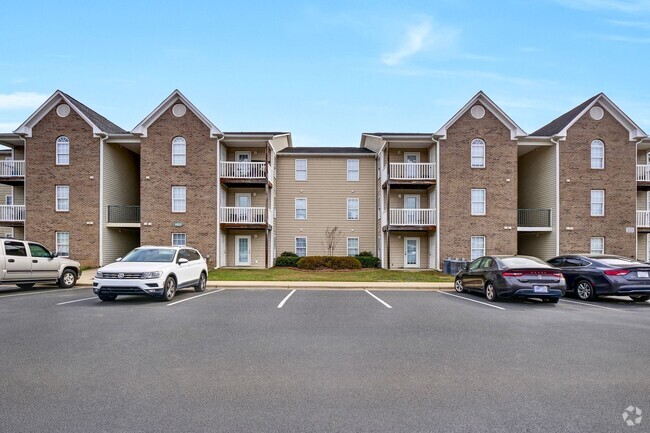 Building Photo - Bone Creek Apartments