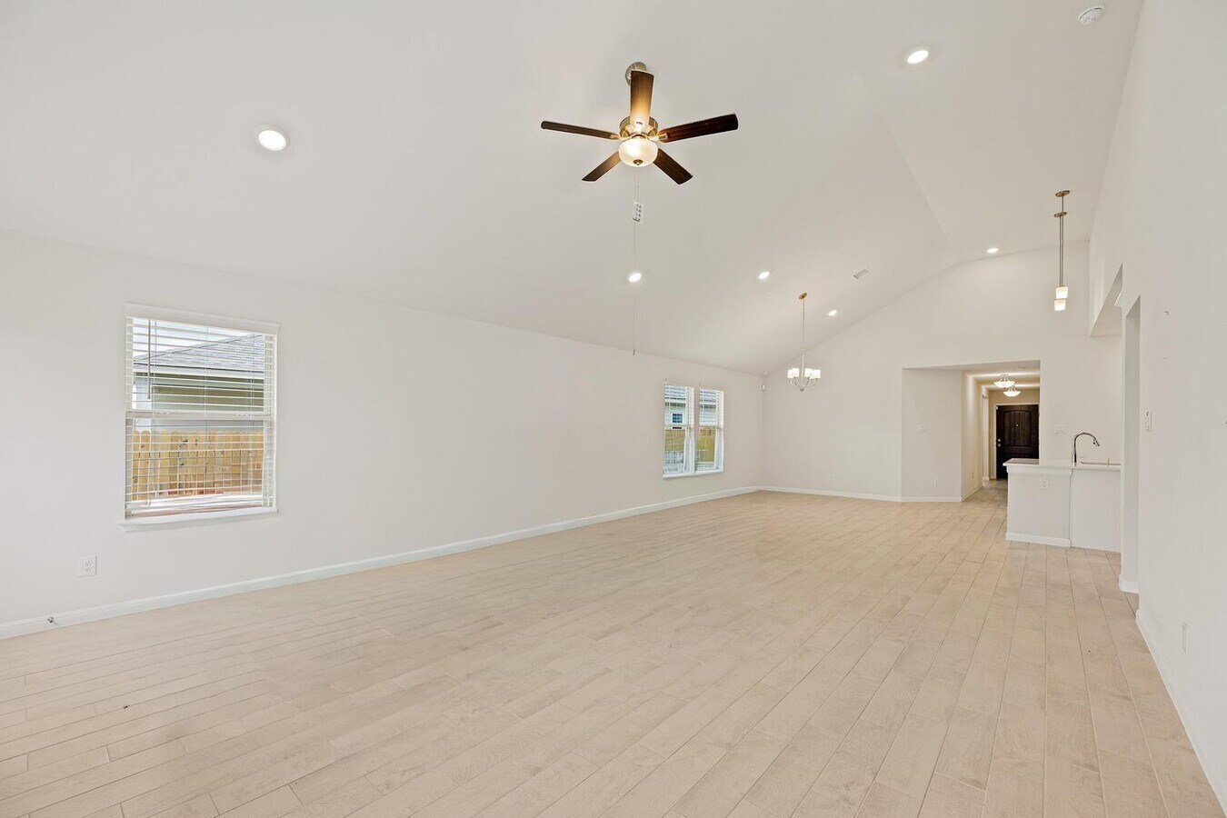 Photo - 336 Windstar Rd