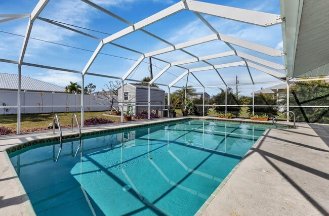 Photo - 18327 Van Nuys Cir