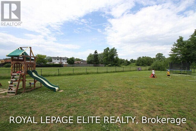 Photo - 8025 Cole Ct